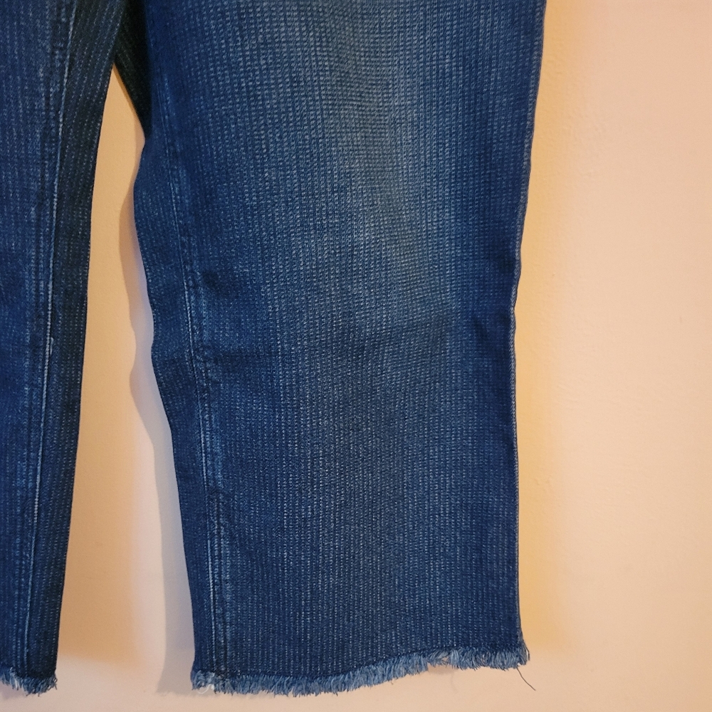 SALE!! ASOS Straight Leg Jeans With Frayed Hem, Slight Stretch, Midrise, Size 12 - Picture 4 of 9
